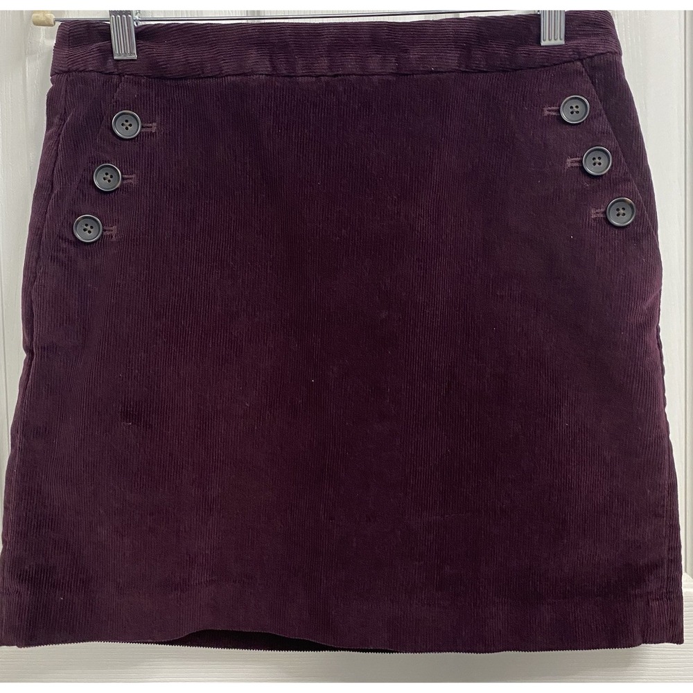 Banana Republic Women's Dark‎ Purple Sz. 8Corduroy Mini Skirt